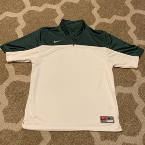 Nike Dri-Fit 1/4 Zip. Size medium